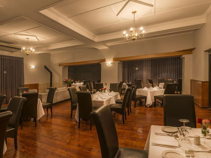 Food & Drinks 5, Clanwilliam Hotel by Country Hotels, West Coast