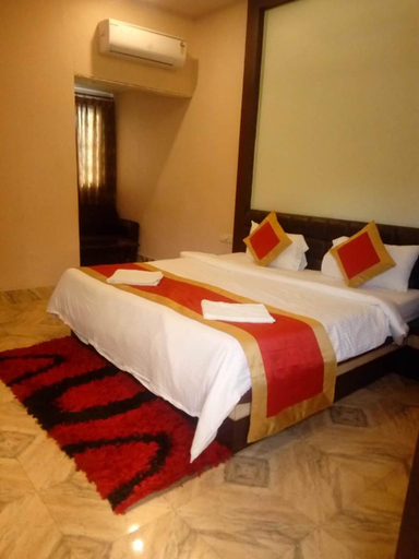 Bedroom, Hotel Raameshvaram Vatika, Varanasi