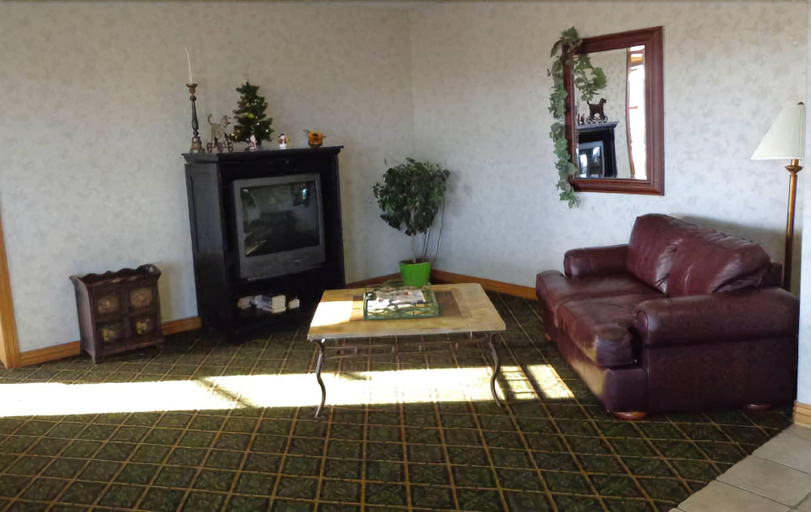 Public Area 2, New SunFlower Inn, Finney