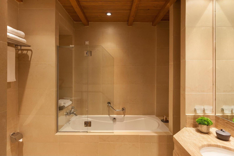 Bathroom 5, Santa Marina Arachova Resort & Spa, Central Greece