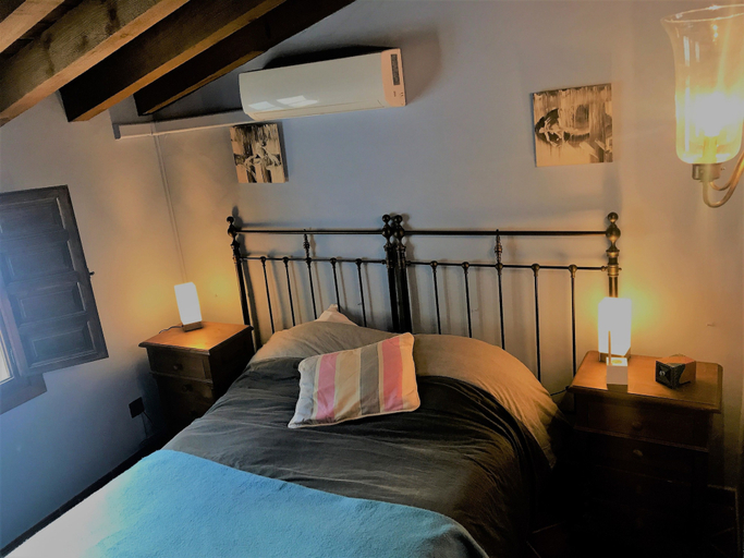 Bedroom 3, B&B The Lost Village el Acebuchal, Málaga