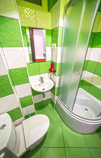 Bathroom, Smart Apartment Rappoporta 7b, L'vivs'ka