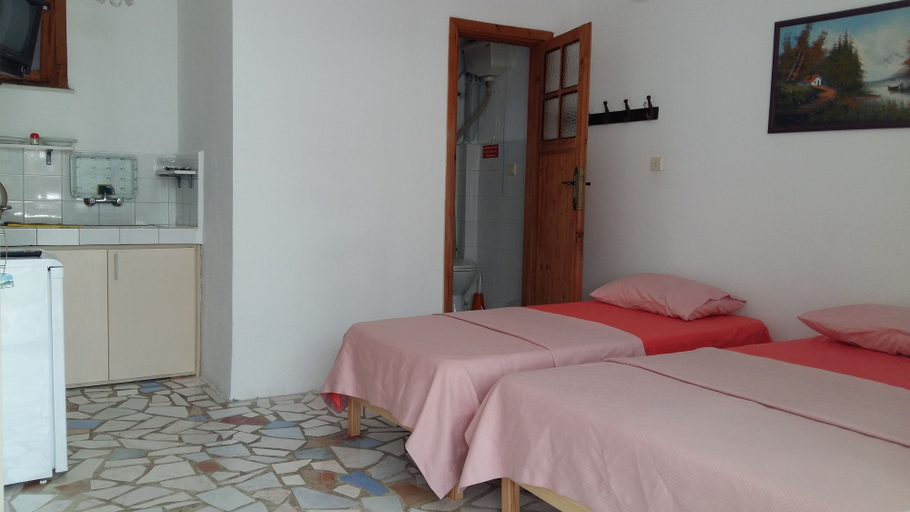 Bedroom 2, Kumbağ Green Garden Pansiyon, Merkez