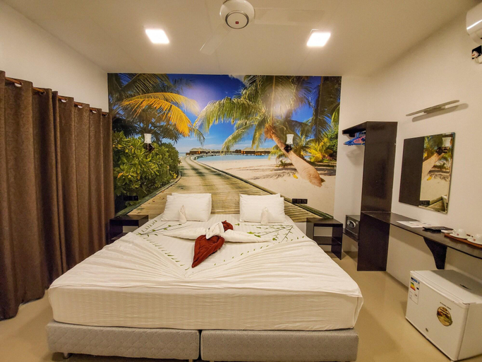 Bedroom 2, Summer Sky Thoddoo