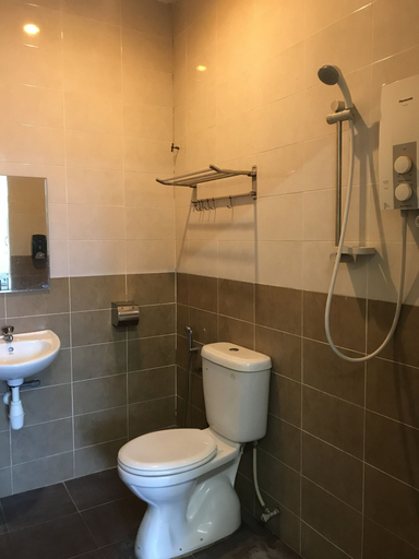 Bathroom 5, Rafayeh Hotel, Seremban
