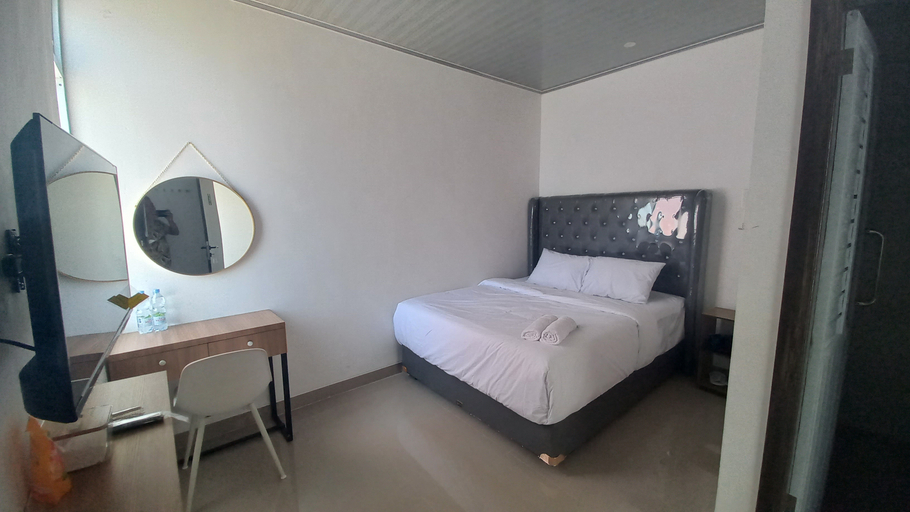 Bedroom 2, Malakui Bed & Coffee, Enrekang