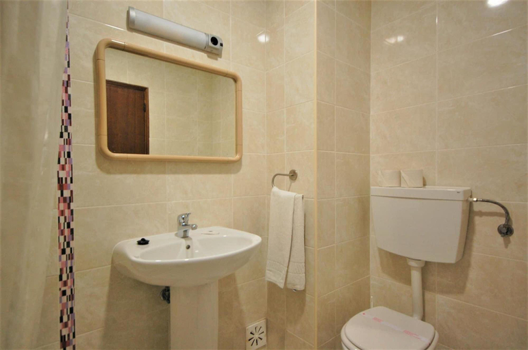 Bathroom 3, Solar dos Vilarinhos , Albufeira