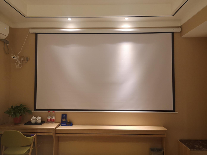 Business Facilities