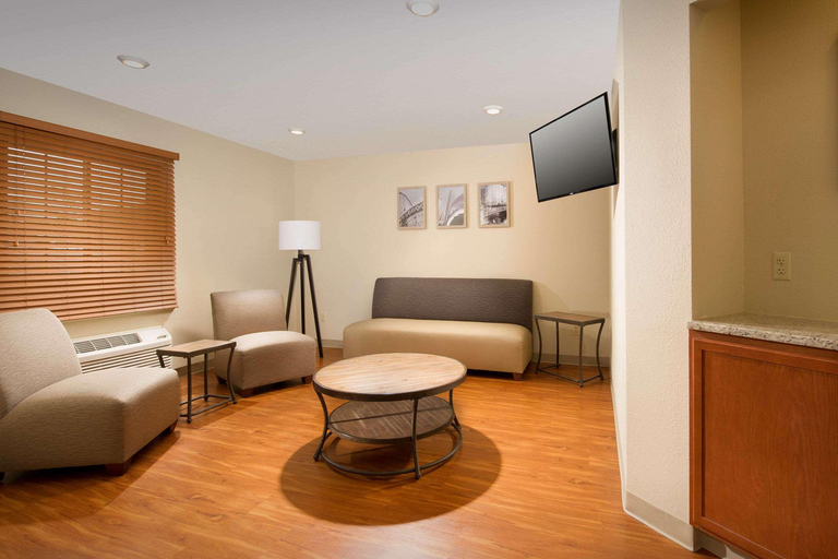 Public Area 2, WoodSpring Suites Chicago Romeoville, Will
