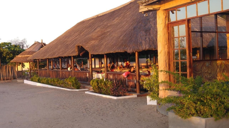 Exterior & Views 2, Macaneta Holiday Resort, Marracuene