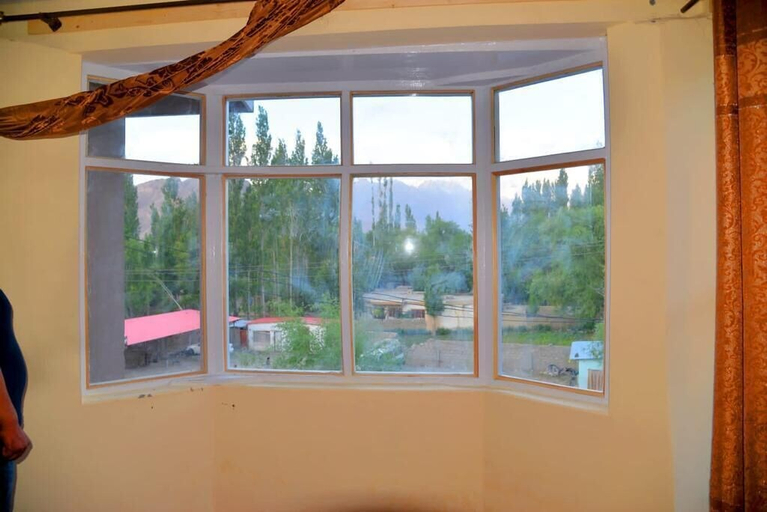 Others 3, Ghasabrum Hotel, Northern Areas