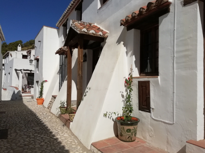 Exterior & Views 2, B&B The Lost Village el Acebuchal, Málaga