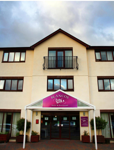 Exterior & Views 2, Blanco's, Neath Port Talbot