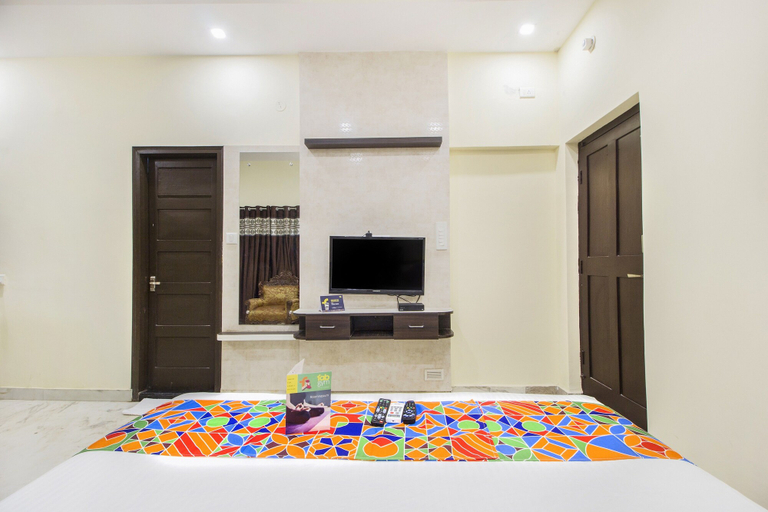 Bedroom 3, FabHotel Crown Suites - Nr. Sony Signals, Bangalore
