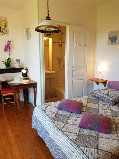 Bedroom 3, Chambres D'hotes Anne-Marie, Indre