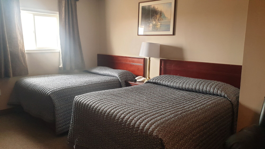 Bedroom 3, Coronation Motel, Division No. 7