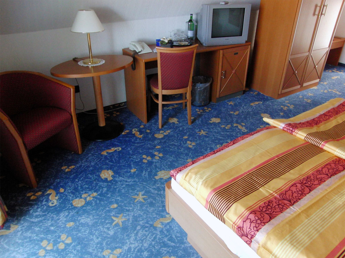 Bedroom 2, Hotel zur Fischerklause, Wesermarsch