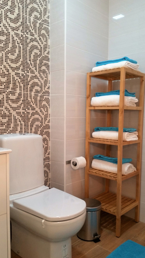 Bathroom 2, D&S - Crocodile House São Bento, Porto