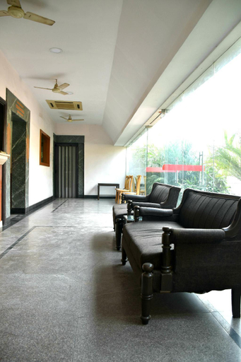 Public Area, Hotel City Grand, Varanasi