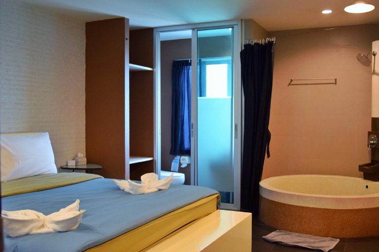 Bedroom 3, Z2 Boutique Hotel, Muang Chon Buri