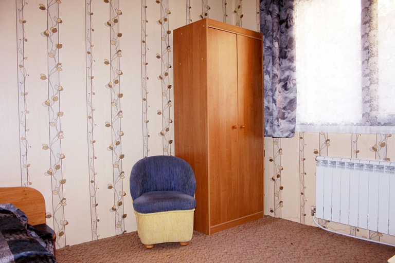 Bedroom 2, Antik, Varna