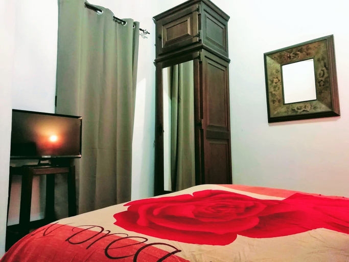 Bedroom 3, B&B The Lost Village el Acebuchal, Málaga
