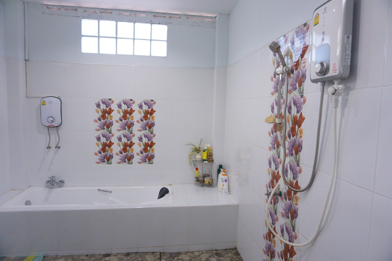 Bathroom 3, Garden Homestay Suratthani, Muang Surat Thani