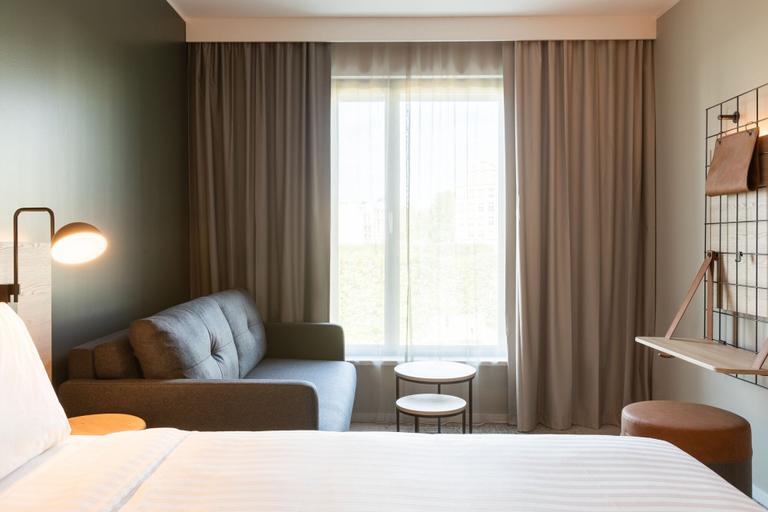 Bedroom 3, Moxy Paris Val D’Europe, Seine-et-Marne