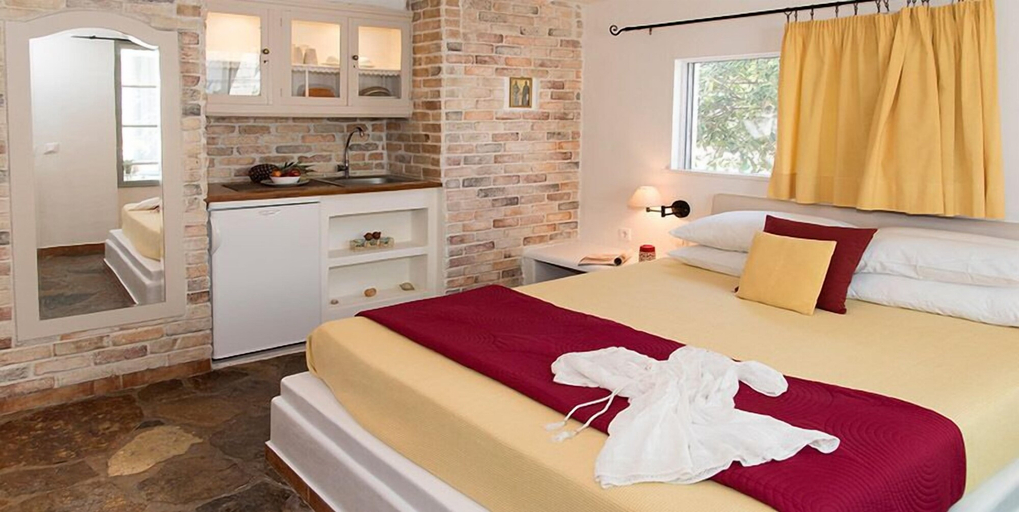 Bedroom 4, Villa Mina, South Aegean