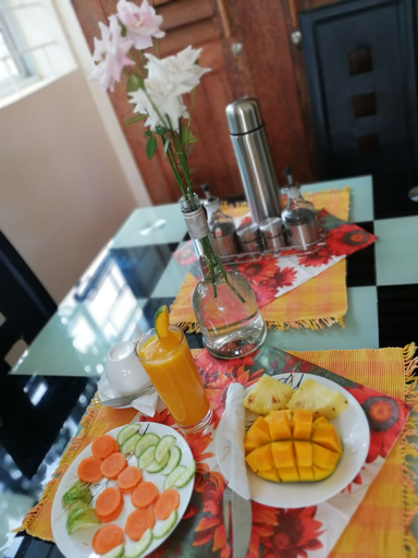 Food & Drinks 5, Salhiya Lodge - Hostel, Magharibi