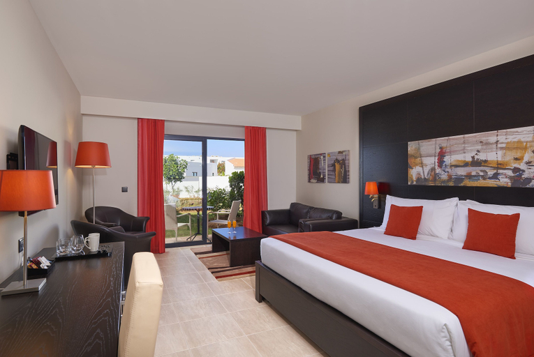 Bedroom 3, Melia Llana Beach Resort & Spa - All Inclusive - Adults Only