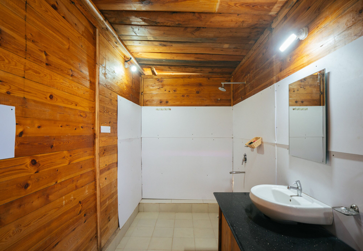 Bathroom 4, Oxygen Palolem, South Goa