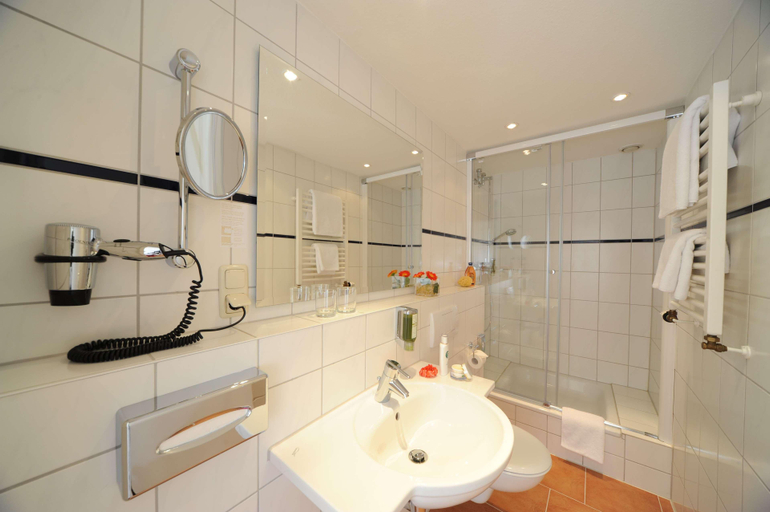 Bathroom 4, Celler Hof, Celle