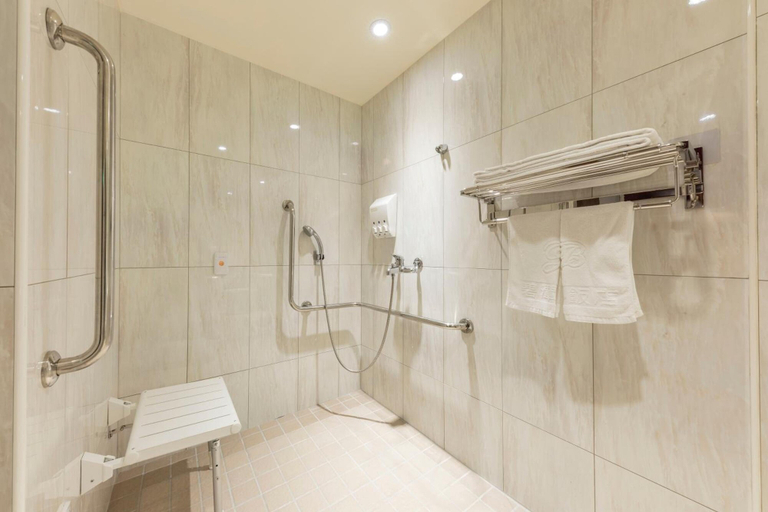 Bathroom 5, Bitan Hotel, New Taipei City