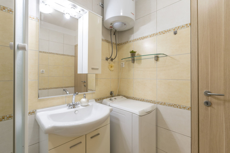 Bathroom 2, Apartment Cvita, Split