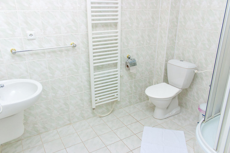 Bathroom 4, Hotel Na Pláži, Český Krumlov