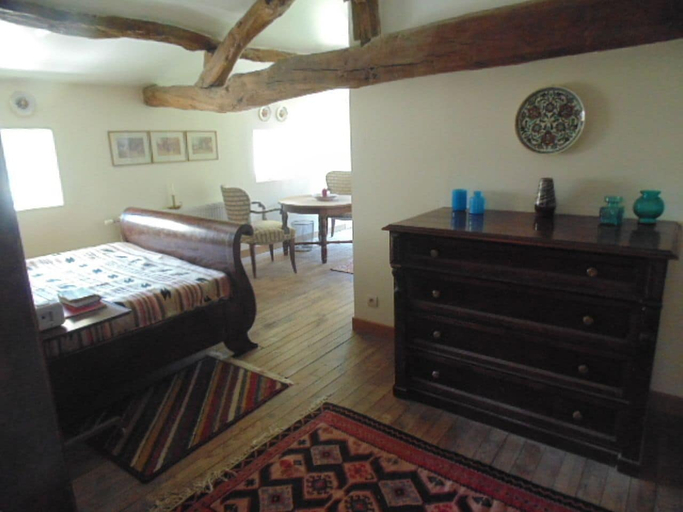 Bedroom 4, Maison Sans Soucis, Deux-Sèvres