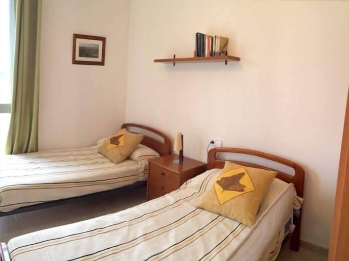 Bedroom 2, Apartamento Puigmal, Girona