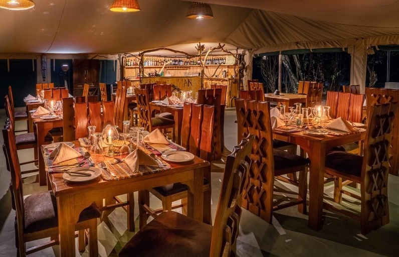 Food & Drinks 5, Mara Legends Camp, Narok West