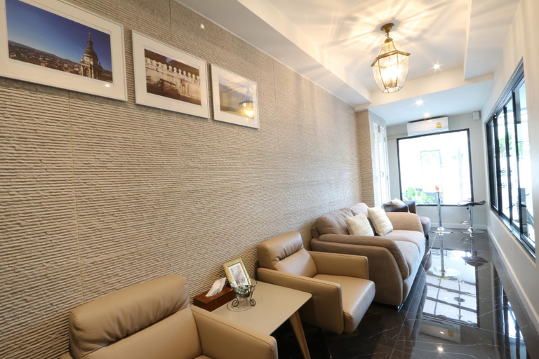 Public Area 2, Neveu Premier Residence, Huai Kwang
