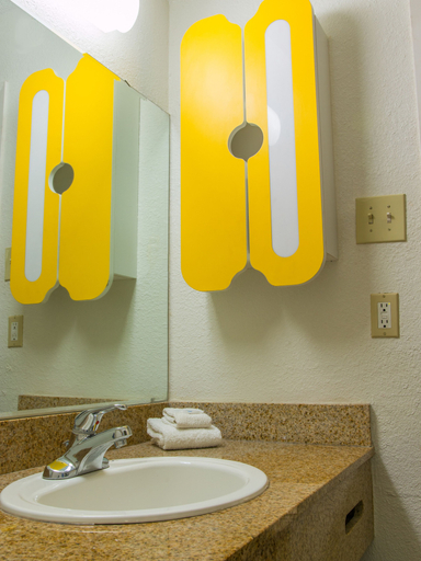 Bathroom 4, Studio 6 San Antonio, TX - Lackland AFB, Bexar