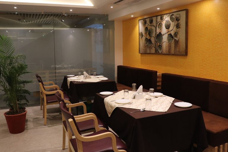 Food & Drinks 5, Hotel Le Amor, Kota