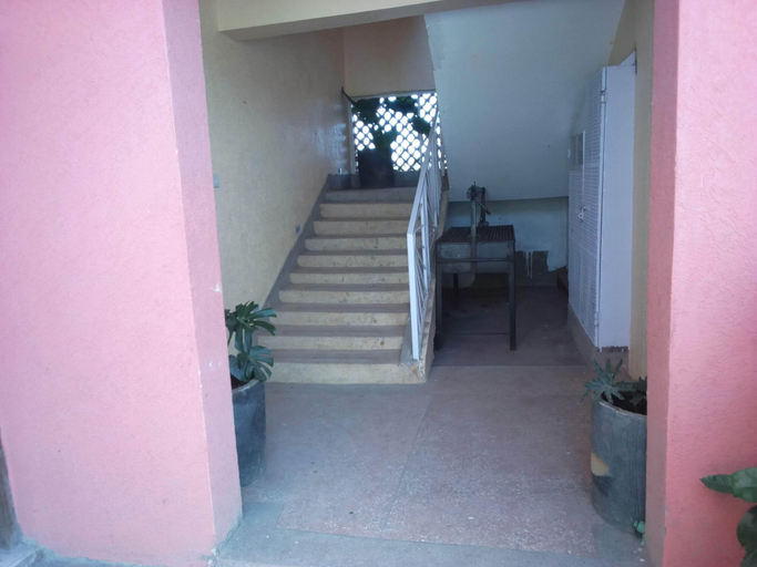Others 5, Hotel Daddy's, Thika Town