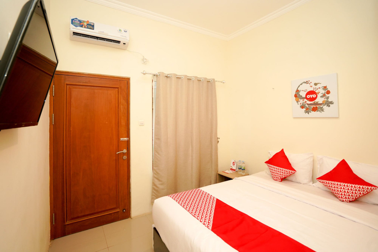 Bedroom 3, OYO 1018 Penginapan Darma II, Surabaya