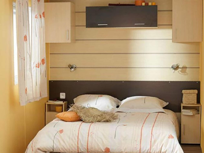 Bedroom 2, Camping Domaine du Lac de Miel, Corrèze
