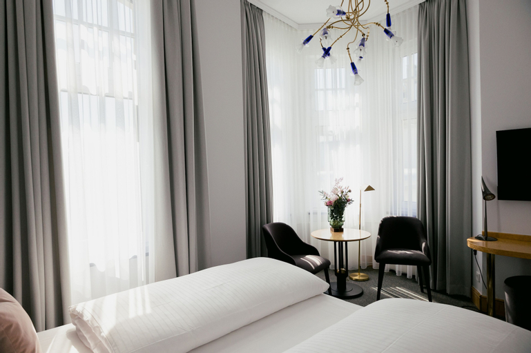 Bedroom 9