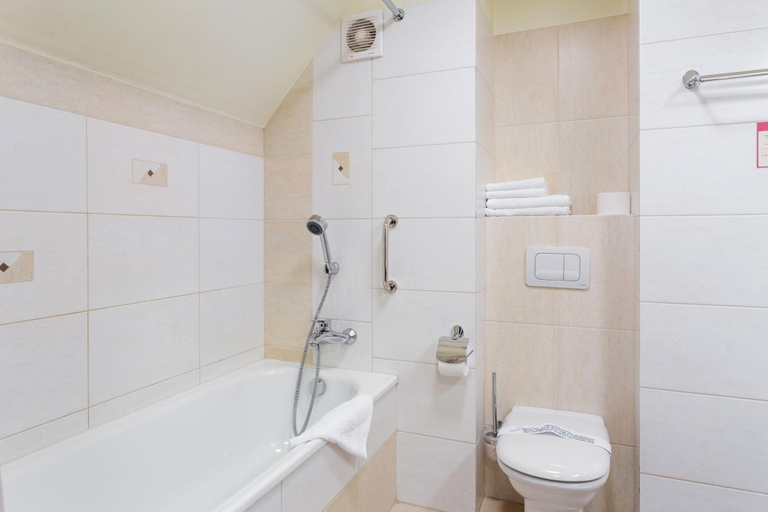 Bathroom 4, Hotel Relaks Wellness & SPA, Jelenia Góra