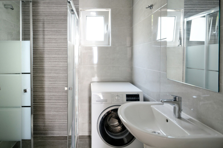 Bathroom 3, Poseidon Residence, Attica