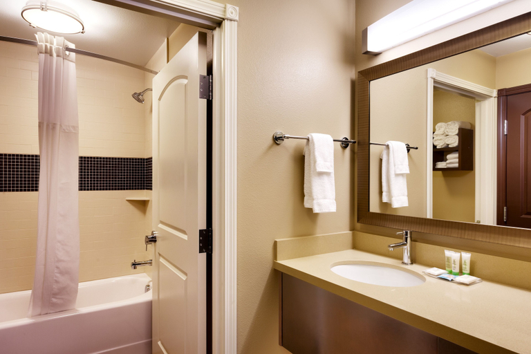 Bathroom 3, Staybridge Suites CHEYENNE, Laramie