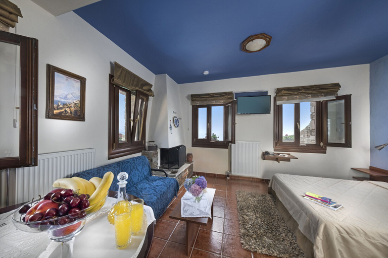 Bedroom 4, Petradi Hotel, Thessaly